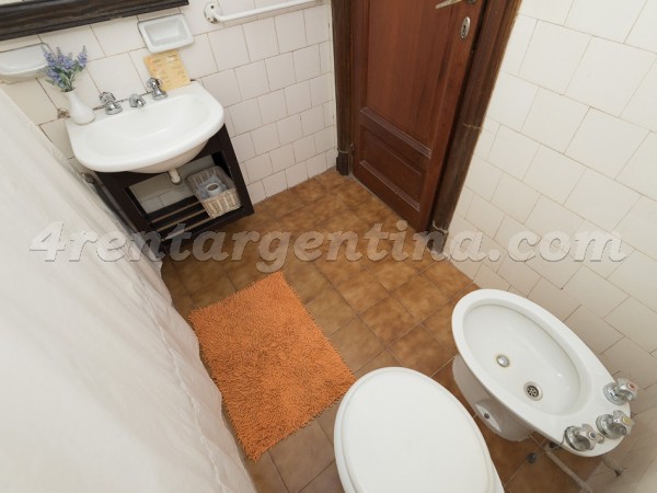 Montevideo and Corrientes: Furnished apartment in Downtown