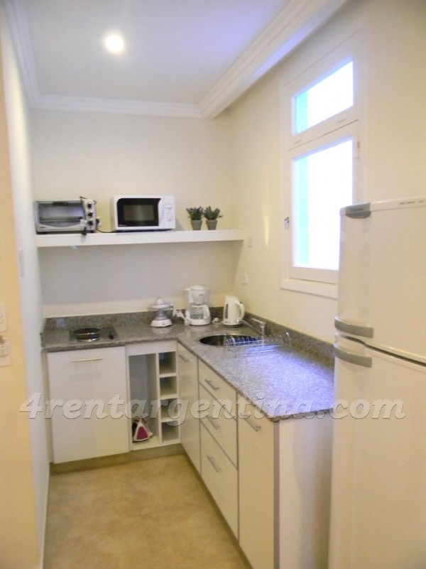 Moreno and Piedras X: Apartment for rent in Downtown