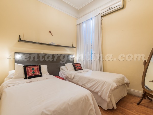 San Martin and Lavalle, apartment fully equipped