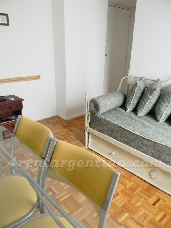 Corrientes and Maipu IV: Furnished apartment in Downtown