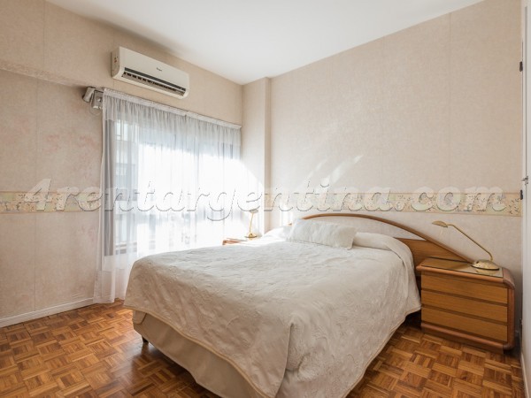 Arenales and Cerrito: Furnished apartment in Recoleta