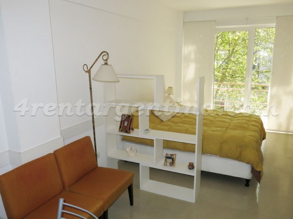 Lavalleja and Castillo: Furnished apartment in Almagro