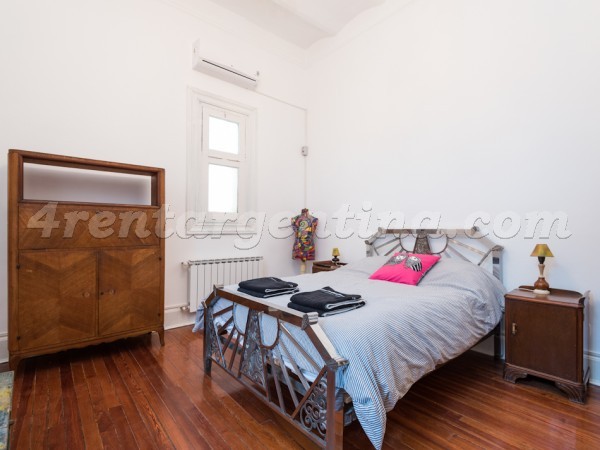 Defensa and San Juan: Apartment for rent in Buenos Aires