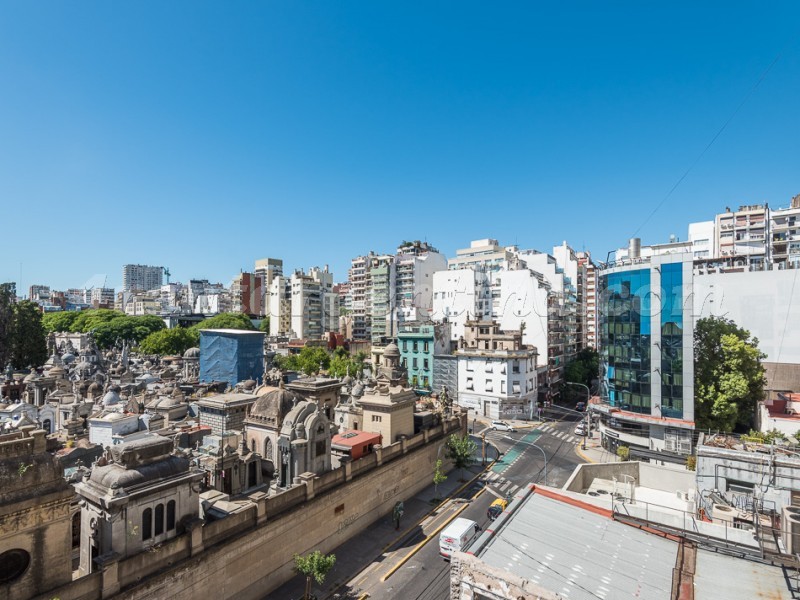 Azcuenaga and Guido XVI