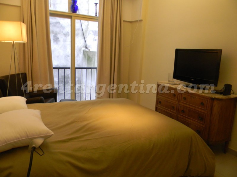 M.T. Alvear y Esmeralda II