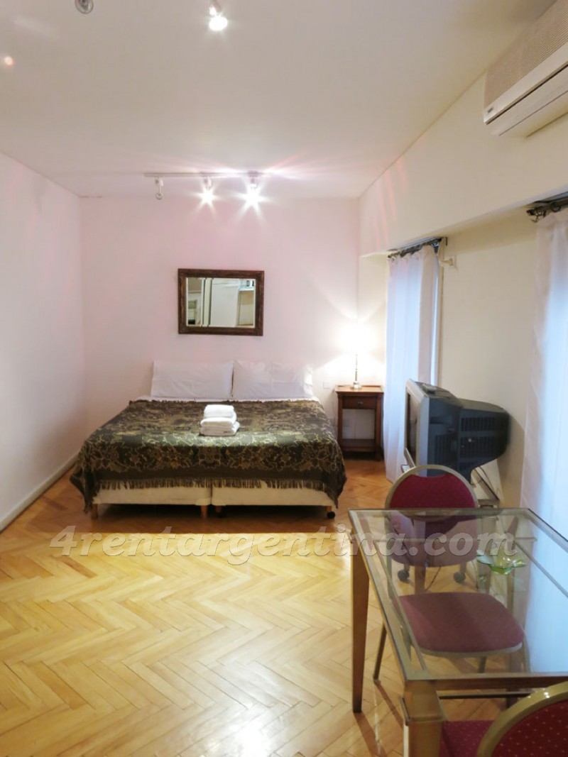 Migueletes and Federico Lacroze I