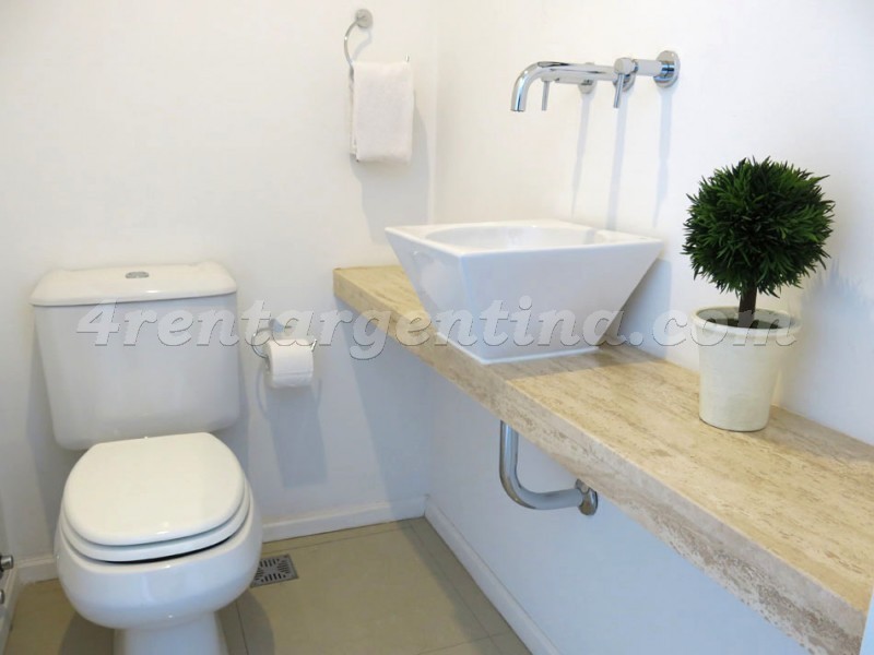 Scalabrini Ortiz y Costa Rica