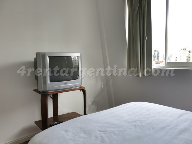 Honduras y Scalabrini Ortiz