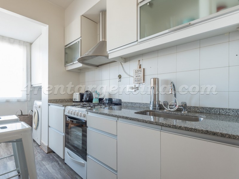 11 de Septiembre and Roosevelt