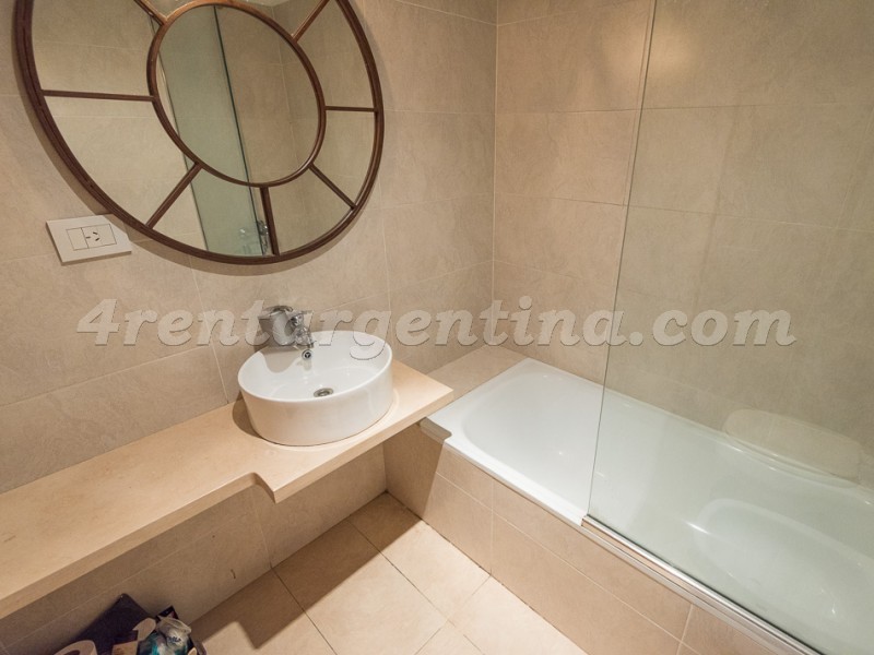 Miro et Primera Junta