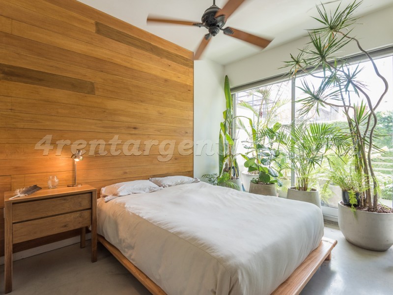 Miro et Primera Junta