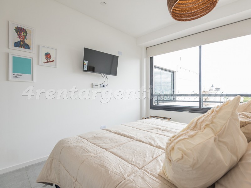 Scalabrini Ortiz and El Salvador V