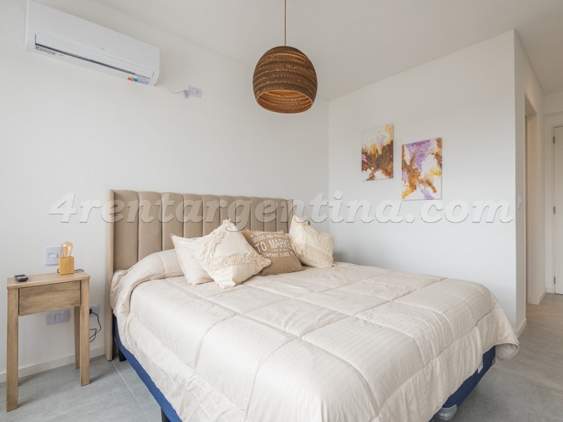 Scalabrini Ortiz and El Salvador V