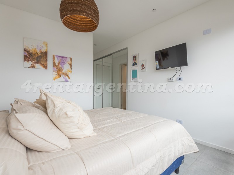 Scalabrini Ortiz and El Salvador V