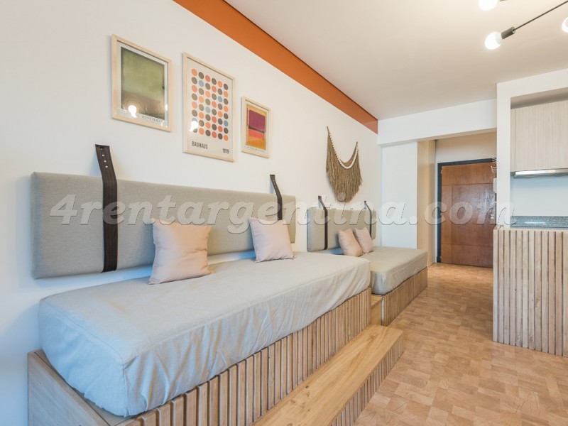 Paraguay et Larrea IV