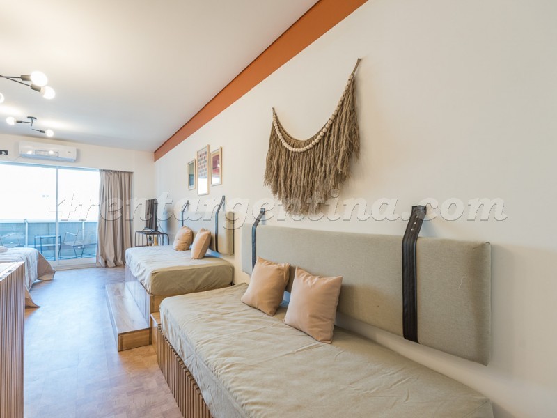 Paraguay et Larrea IV