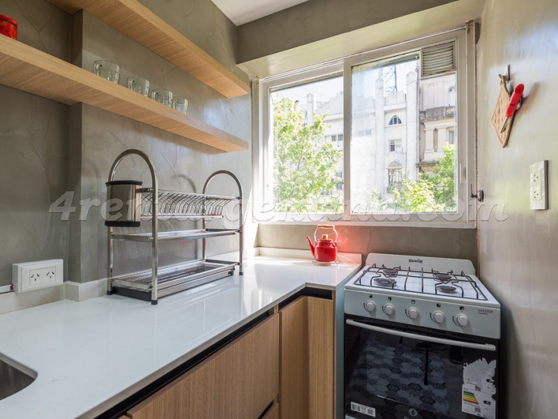 Avenida de Mayo y Santiago del Estero IV