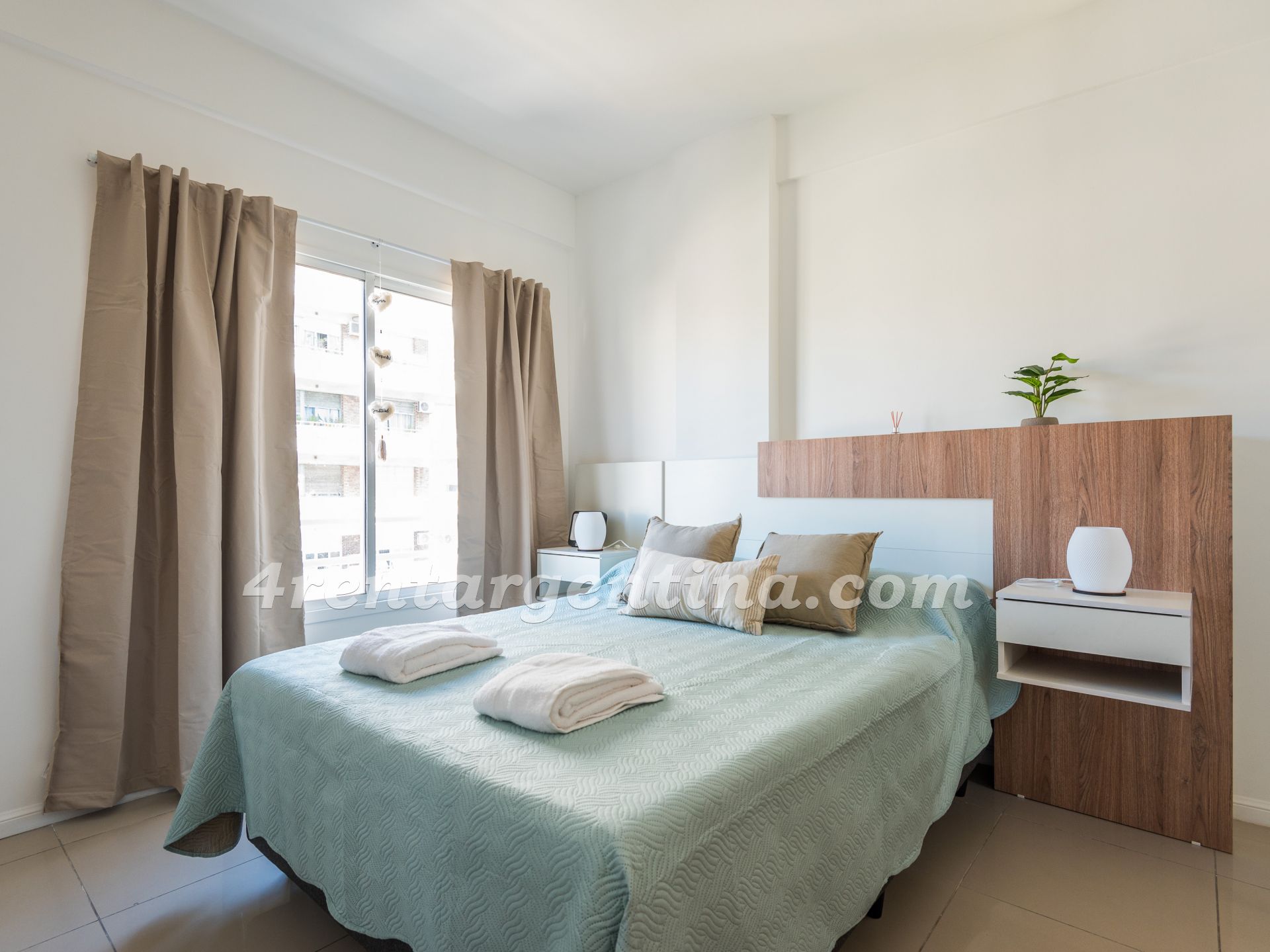 Entre Rios et Estados Unidos I