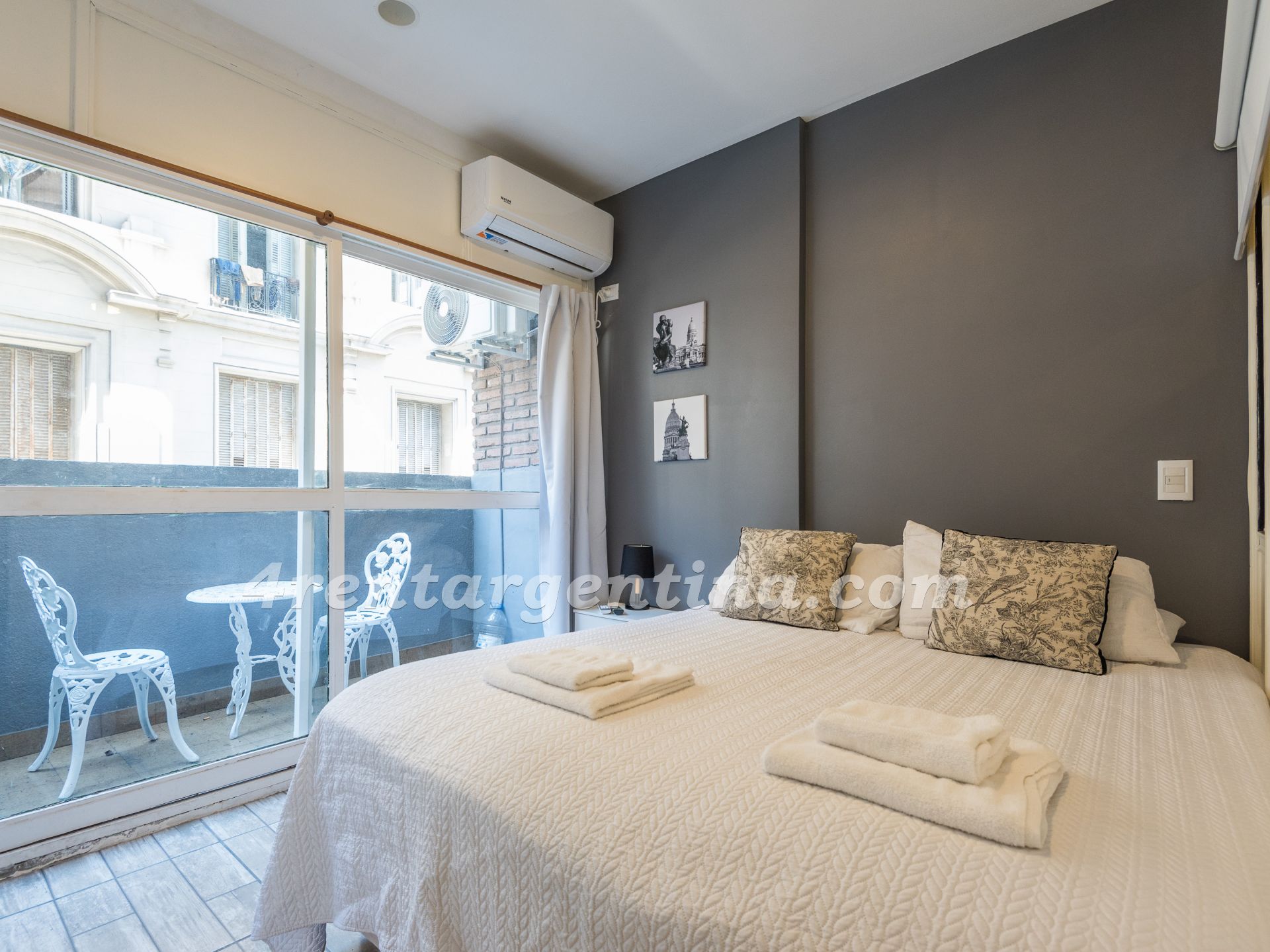 Rivadavia et Uruguay