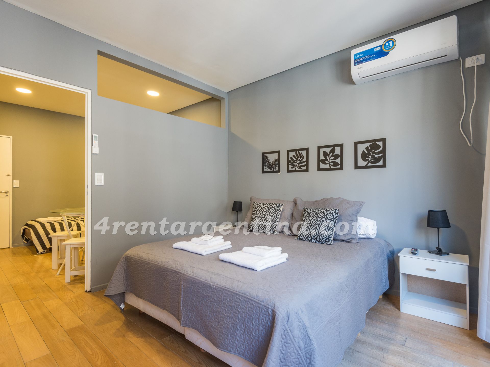 Rivadavia y Uruguay II