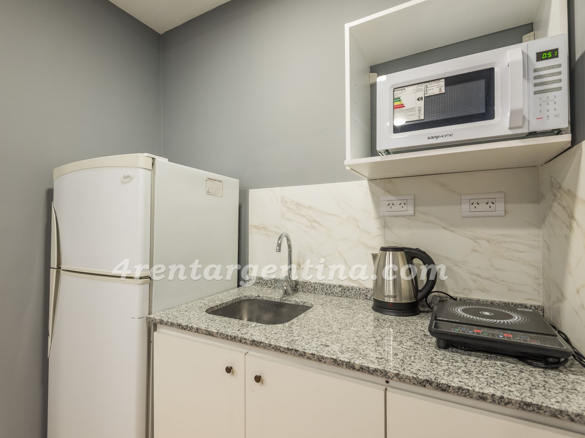 Rivadavia y Uruguay II