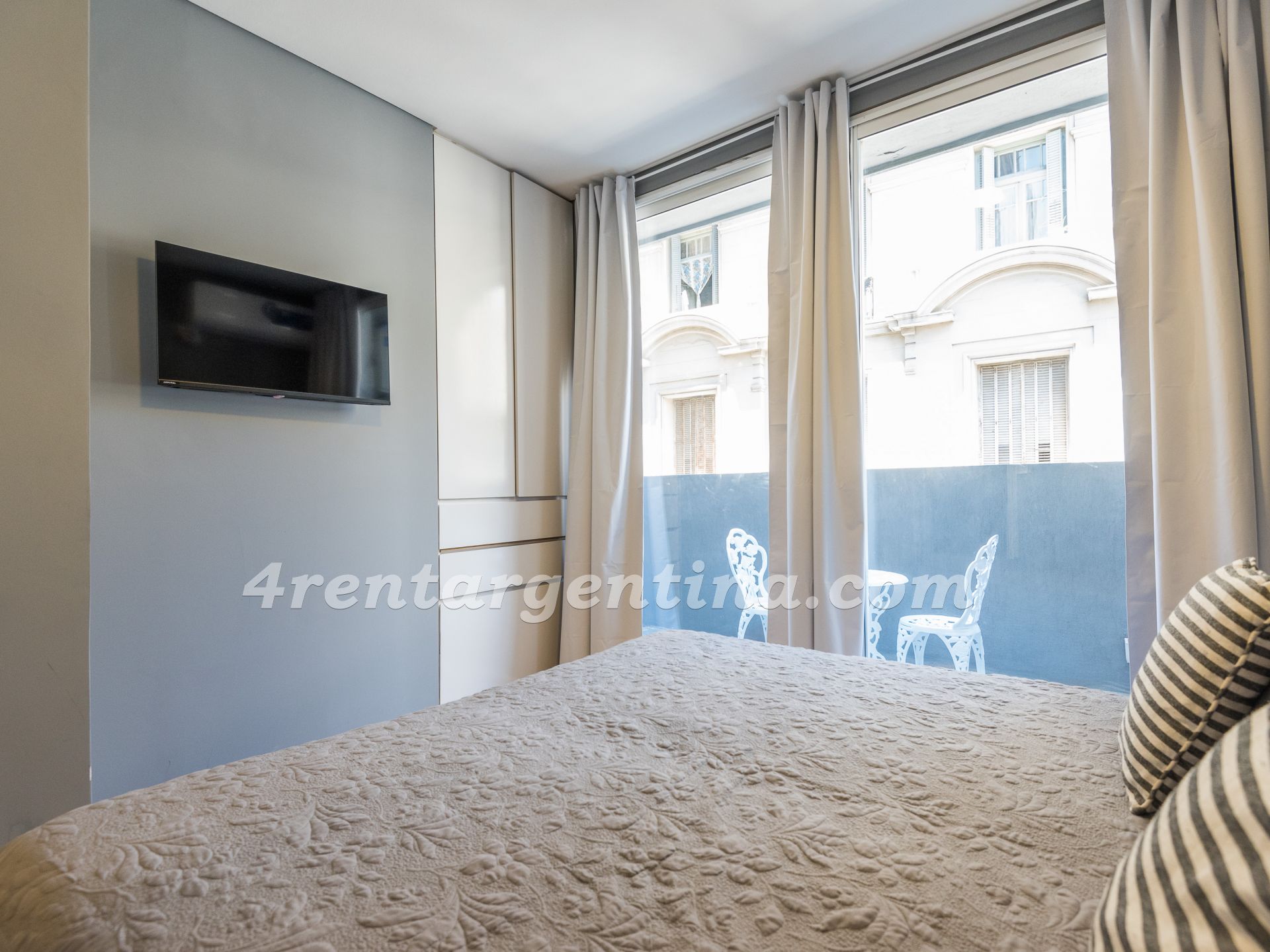 Rivadavia et Uruguay III