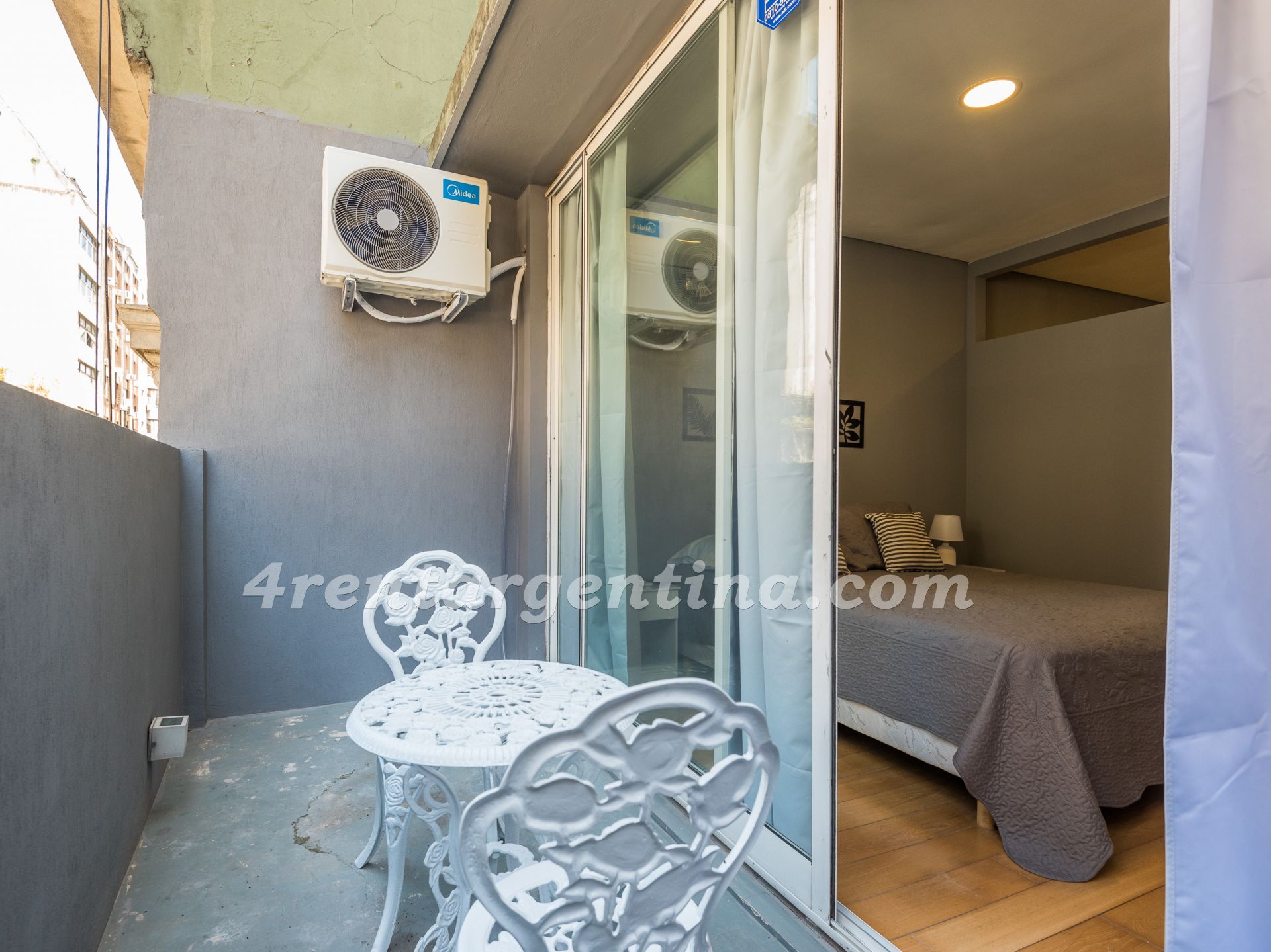 Rivadavia et Uruguay III