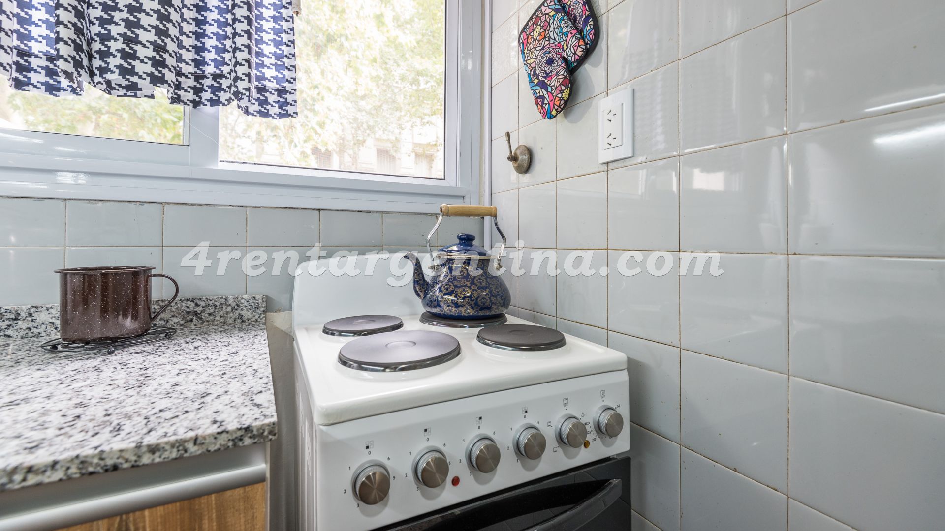 Avenida de Mayo y Santiago del Estero V