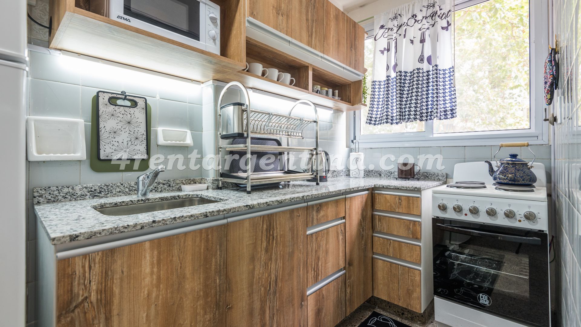 Avenida de Mayo y Santiago del Estero V