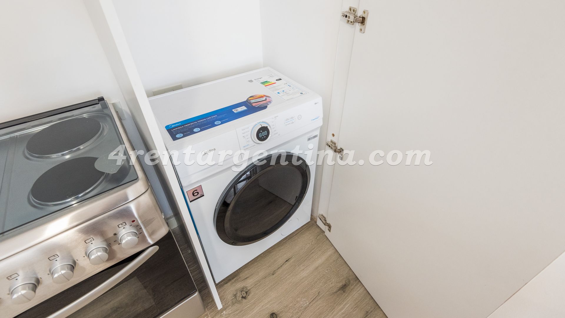 Saavedra e Av. Independencia