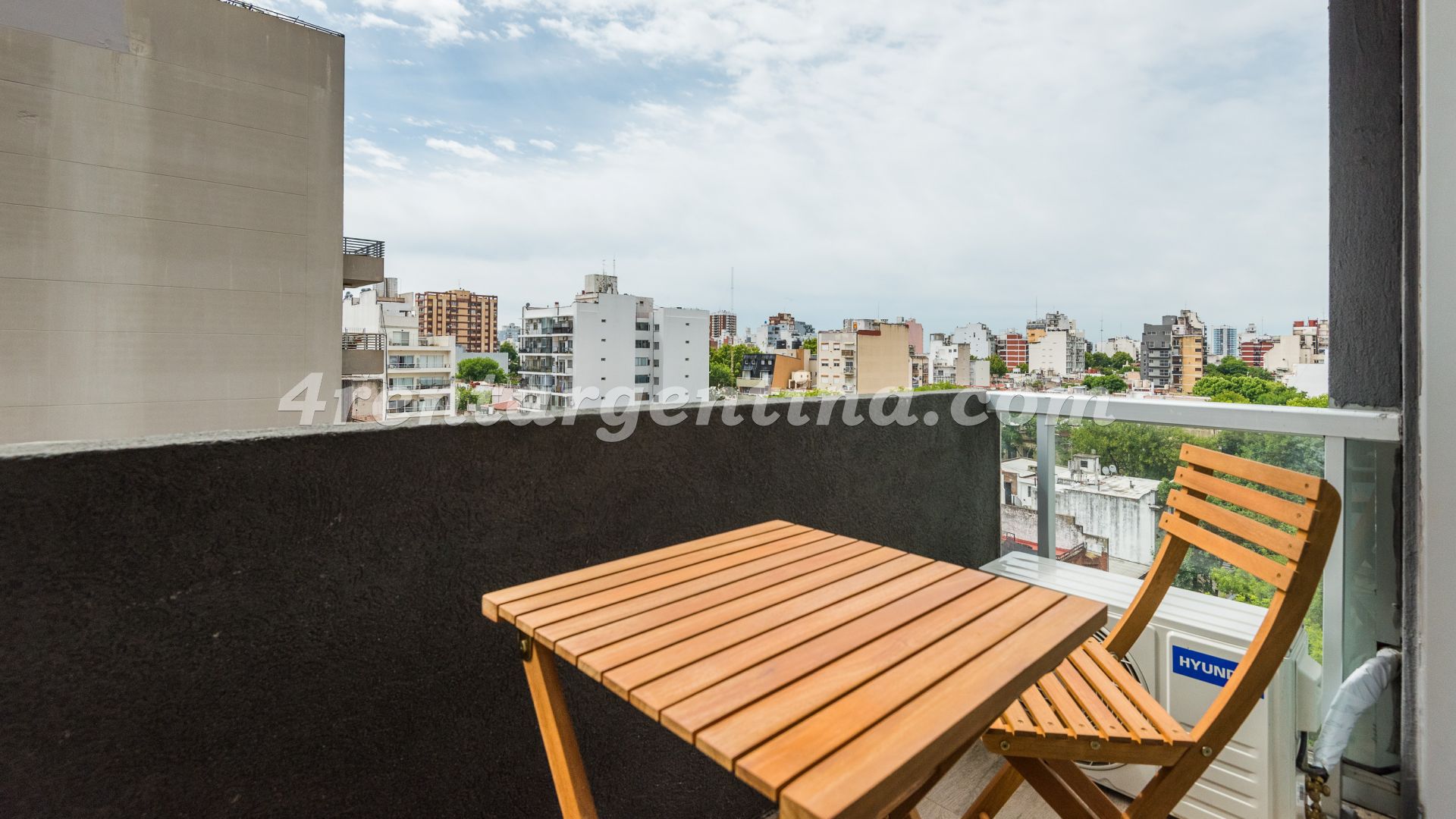 Saavedra e Av. Independencia