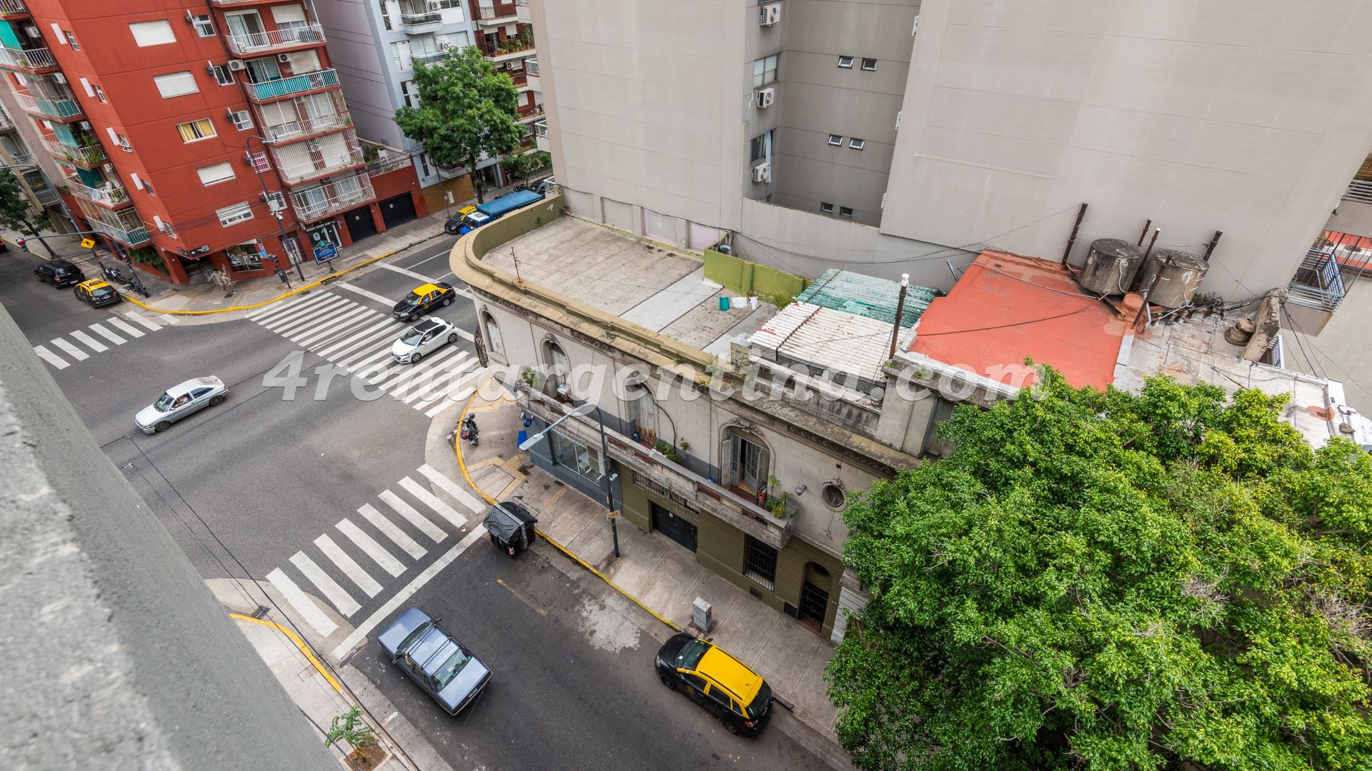 Saavedra e Av. Independencia