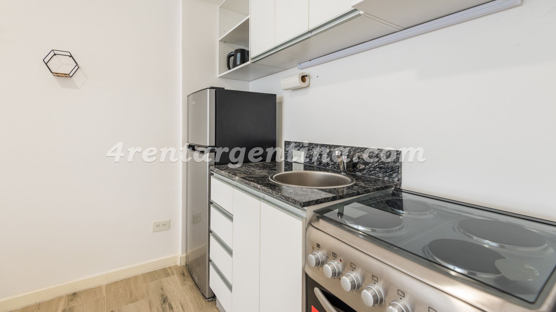 Saavedra e Av. Independencia