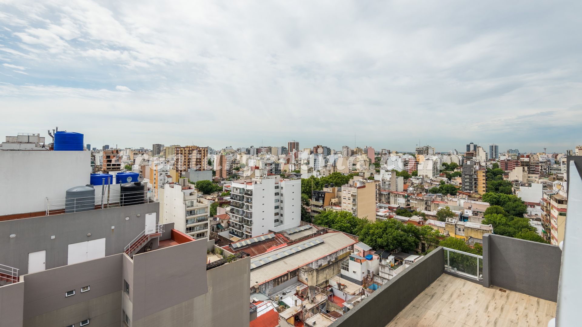 Saavedra e Av. Independencia