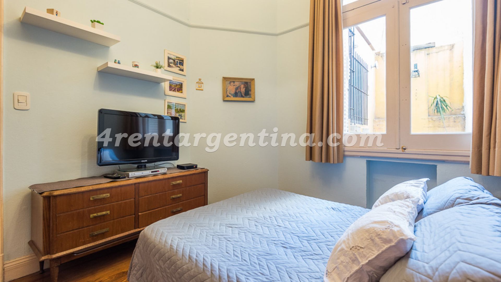 Corrientes and Uriburu I