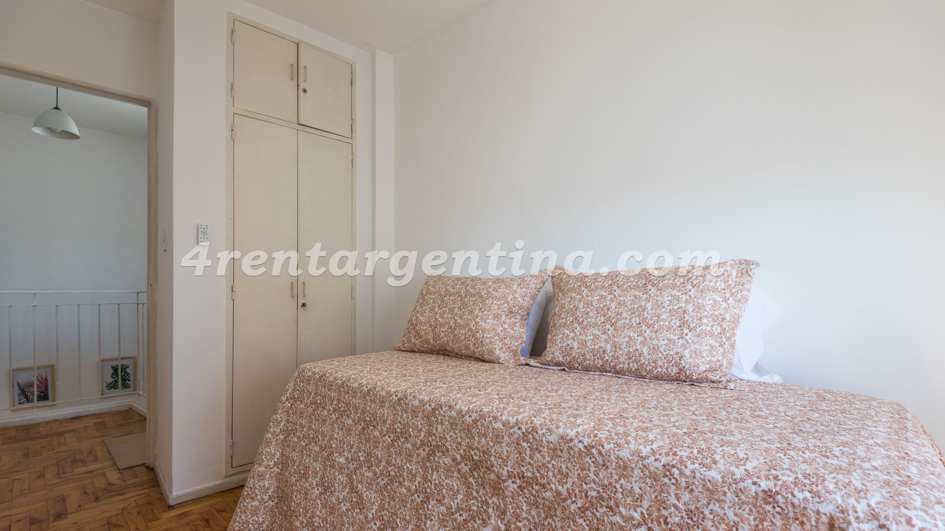 Laprida et Mansilla IV