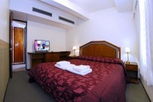 Art Deco Hotel & Suites