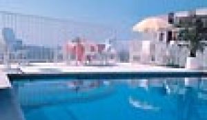 Feirs Park Hotel & Rooftop