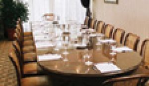 Feirs Park Hotel & Rooftop