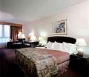 Howard Johnson Plaza Florida