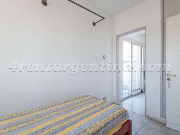 Apartment Gascon and Corrientes - 4rentargentina