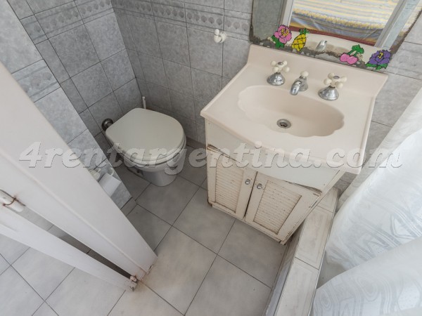 Apartment Gascon and Corrientes - 4rentargentina