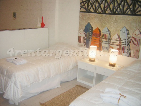 Montevideo and Peron: Furnished apartment in Congreso
