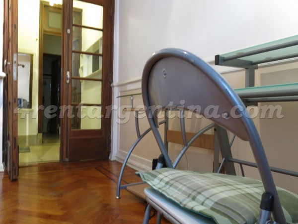 Appartement H. Yrigoyen et Sarandi - 4rentargentina