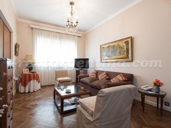 Lavalle et Reconquista I: Furnished apartment in Downtown