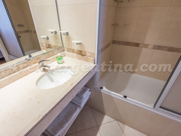 Apartment Viamonte and Callao - 4rentargentina