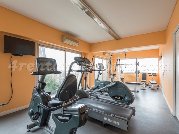 Apartment Viamonte and Callao - 4rentargentina