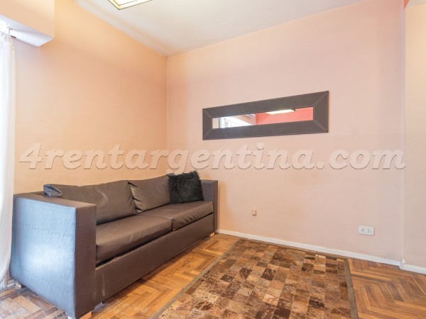 Alsina and Santiago del Estero: Furnished apartment in Congreso