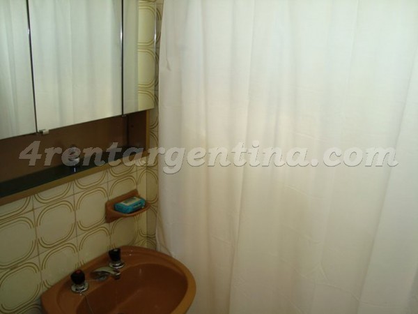 Talcahuano and Corrientes, apartment fully equipped