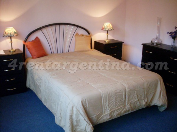 Aluguel de Apartamento em Peron e Callao, Downtown